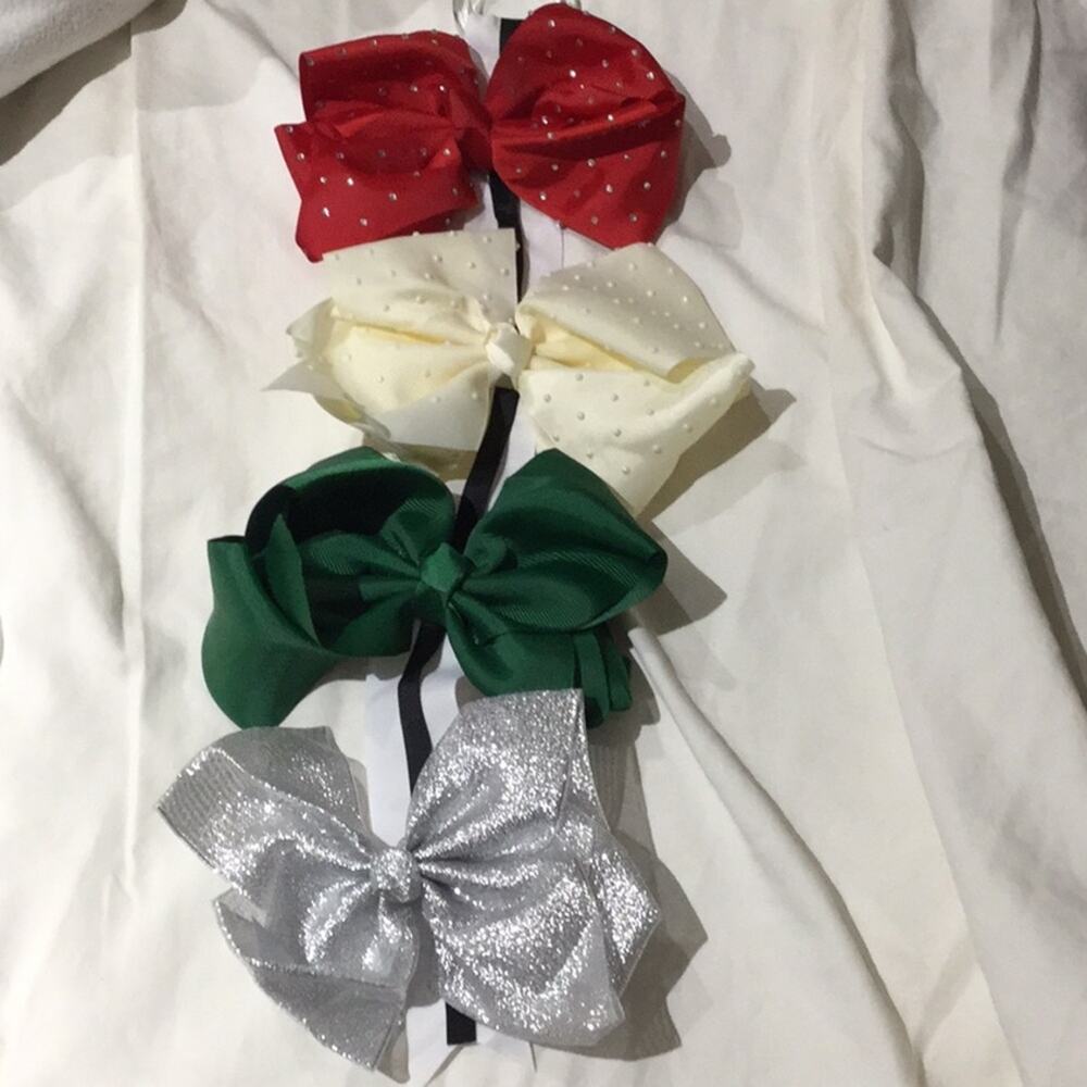 JoJo like bows w/ organizer NWT
